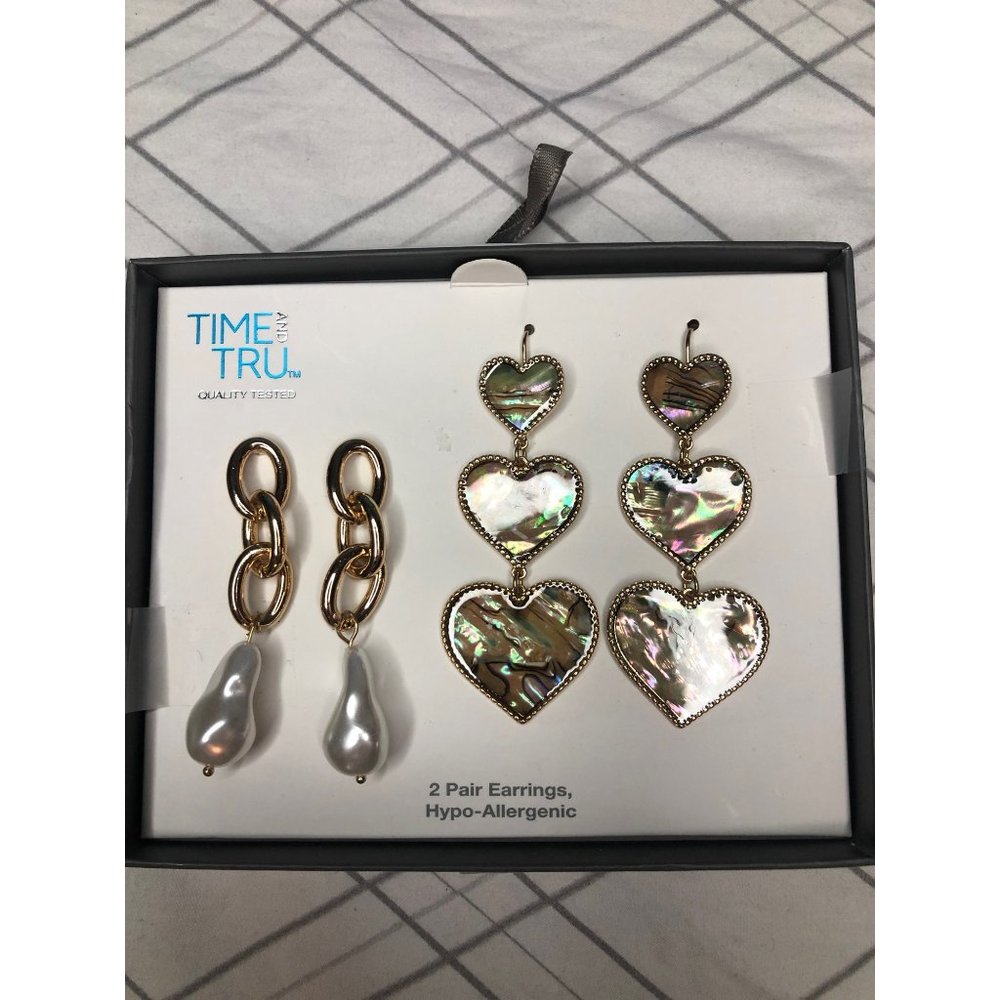 NWT Time tru earring set hypo allergenic